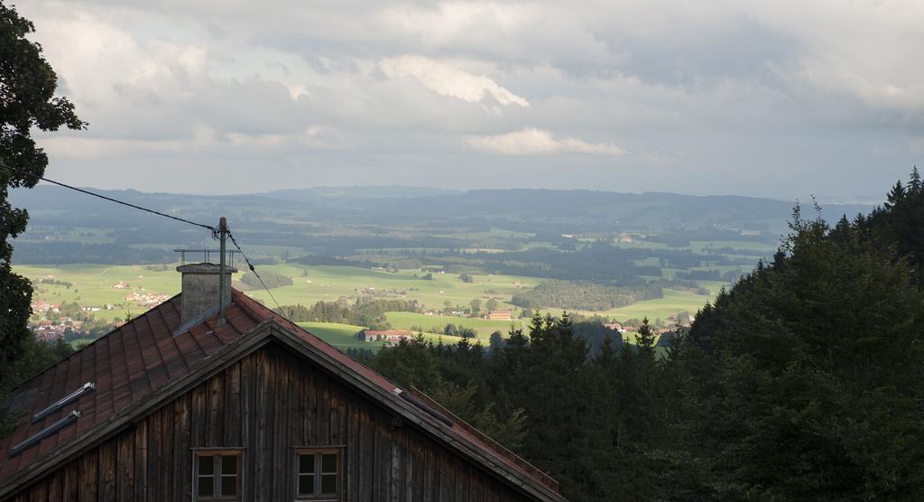 Panoramagasthof Auf Dem Auerberg Bernbeuren Exterior foto